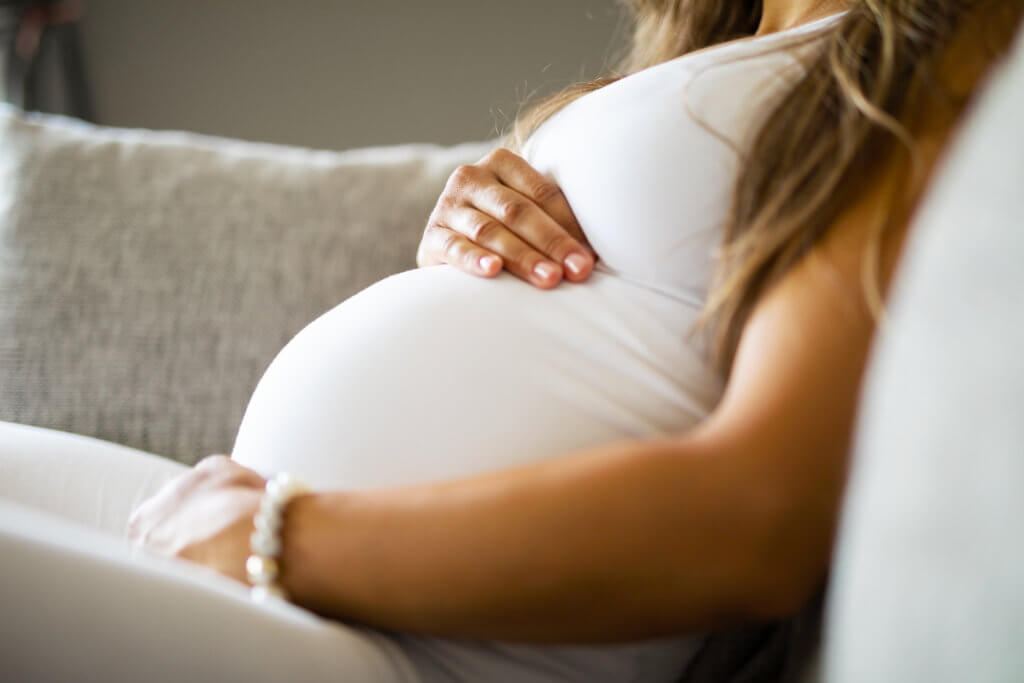 Place a Baby for Adoption in Arizona