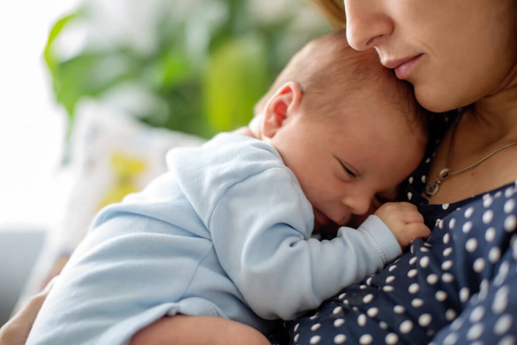 Are there Adoption Agencies that Accept Infants After Birth?